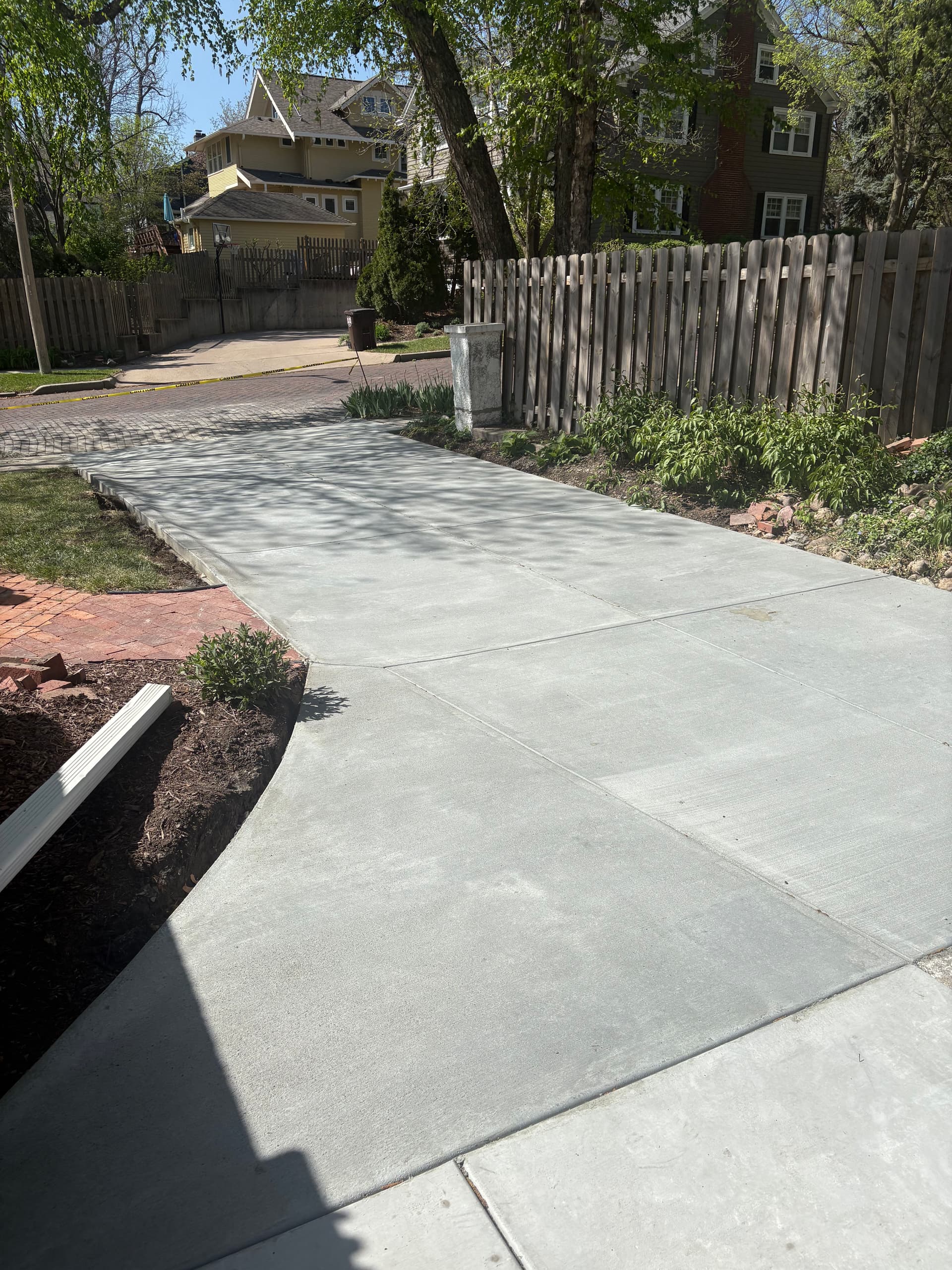 Gallery photos for Driveway Repair That Fixed Leveling and Drainage for Good: Image #3